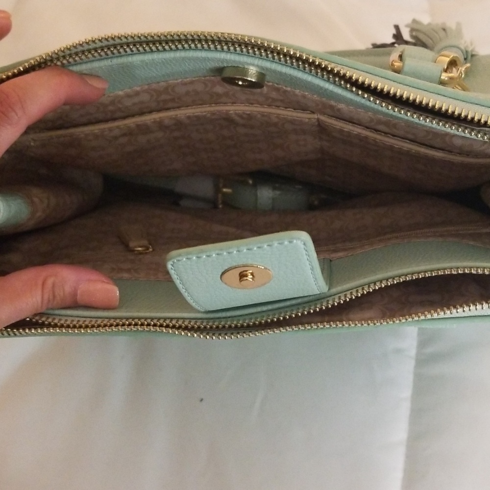 Purse - Picture 3 of 3